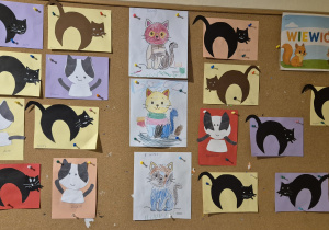 wystawa prac dzieci na której są koty